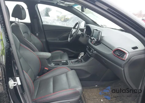 2019 Hyundai Elantra Gt N Line z USA, uszkodzony, nr VIN KMHH55LC0KU097635